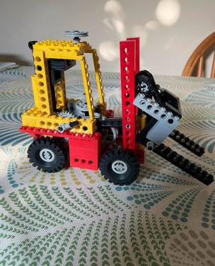 Lego Technic: Vorkheftruck 8843