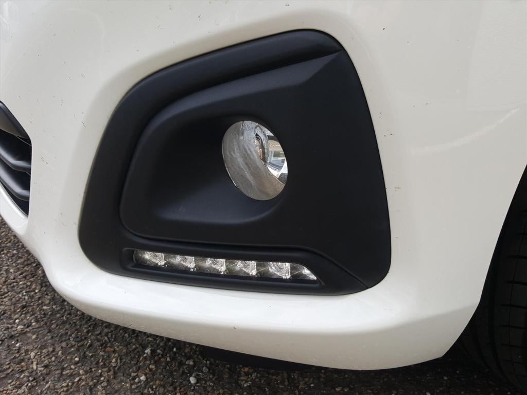 Peugeot 108 active 1.0 e-vti 72pk 5d airco | led-verlichting | radio | blue