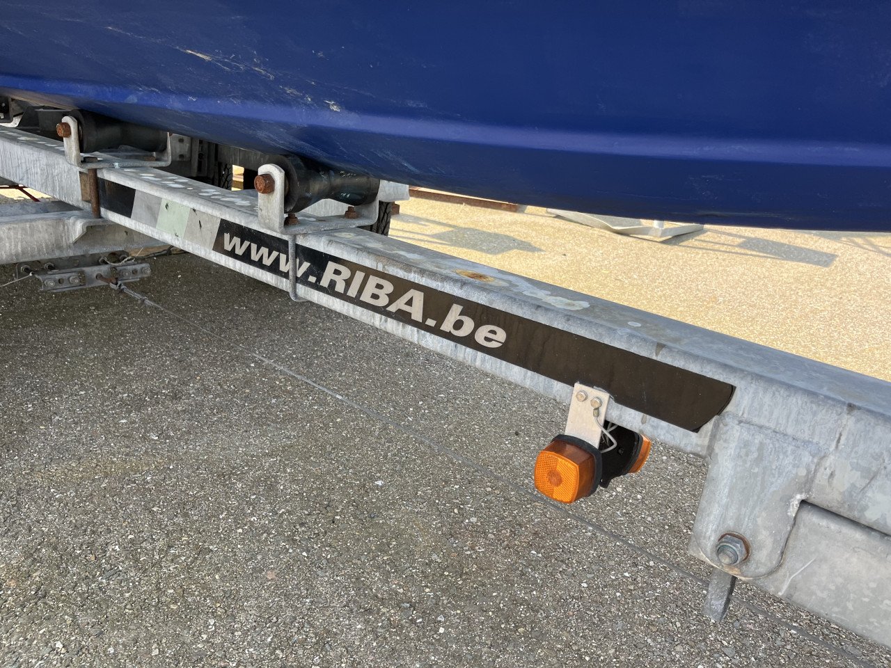 Bayliner 602 Cuddy, in perfecte staat 220 pk bj 2004, INCL Riba Trailer