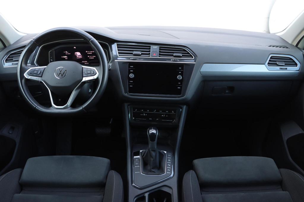 Volkswagen Tiguan 1.4 tsi ehybrid life business 245pk dsg6 | soh 89,8% |