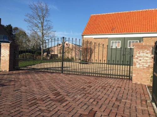 Stijlvolle Toegangspoorten / maatwerk in toegangstechniek.
