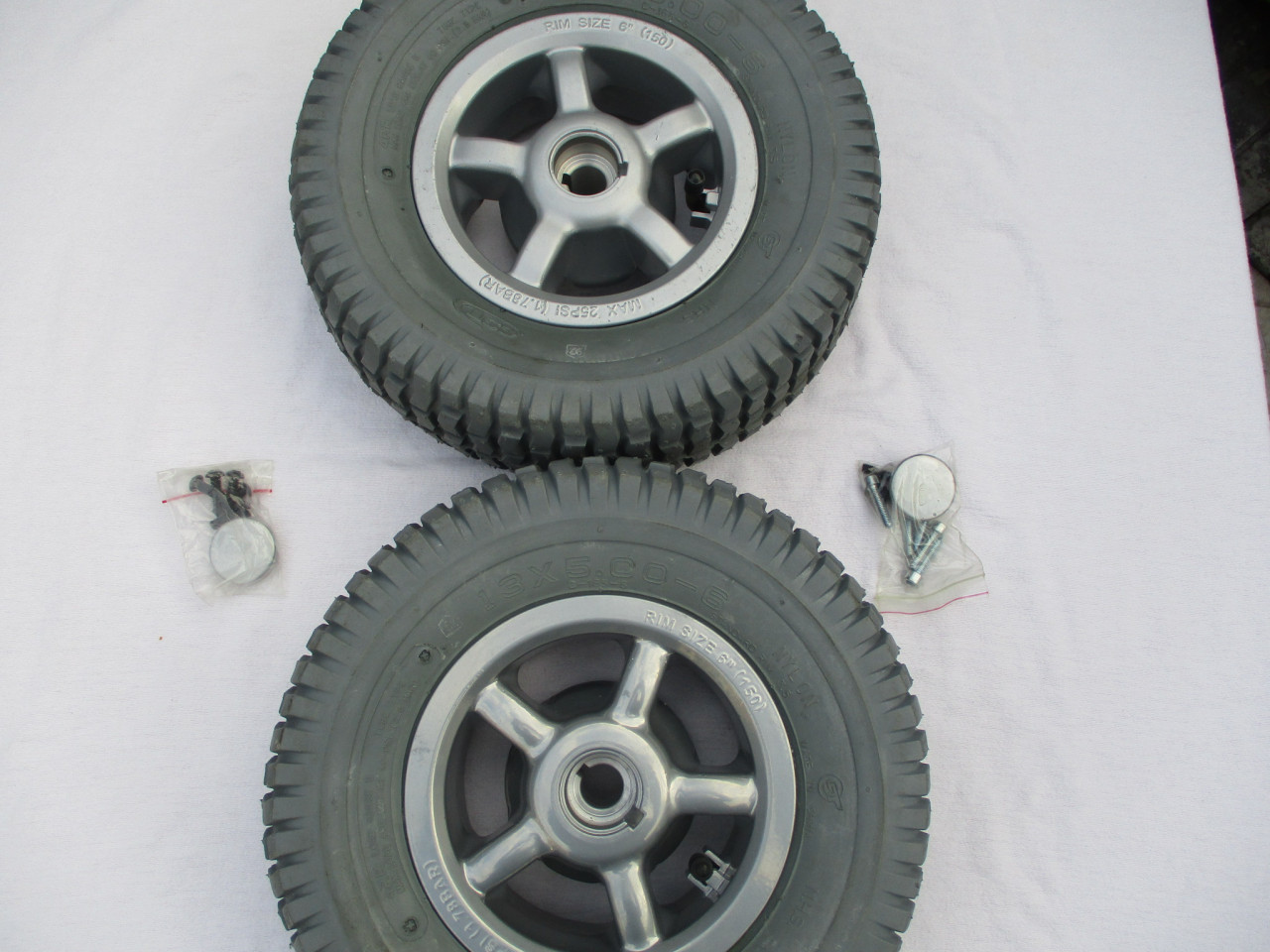 2 nieuwe complete wielen Sterling scootmobiel met bandenmaat 13-5.00-6