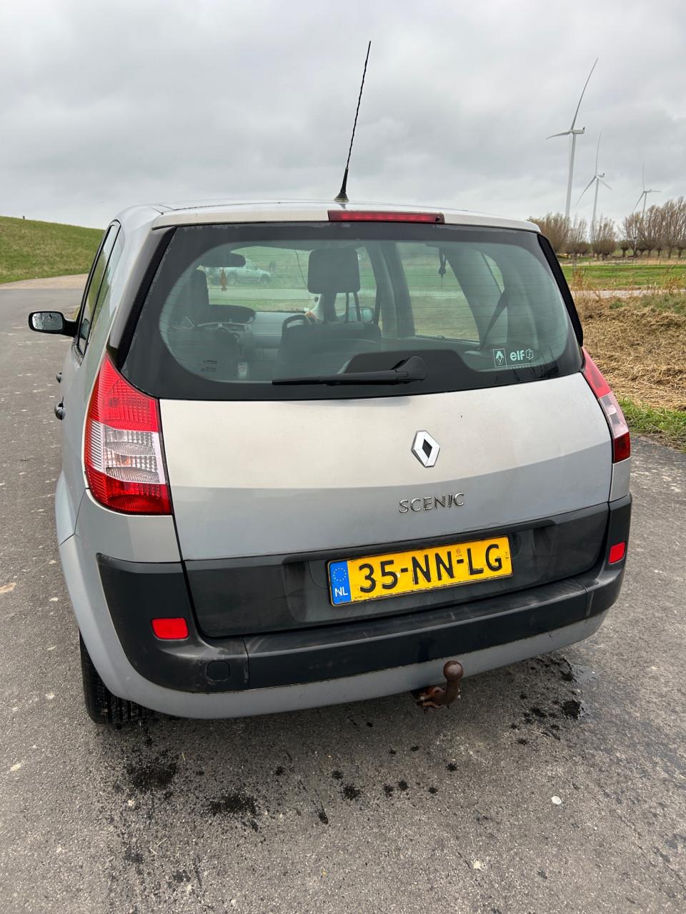 Renault Megane Scenic 2.0-16V