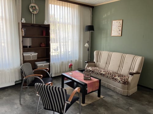 Vintage bank te koop