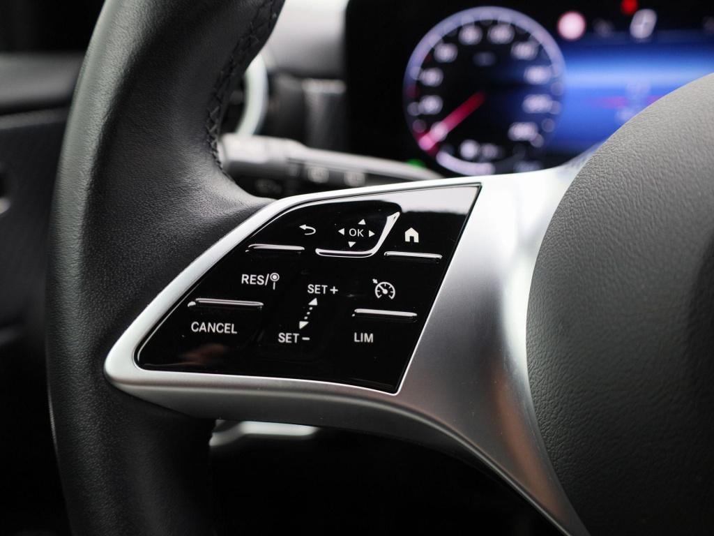 Mercedes-Benz A-Klasse 250 e luxury line | automaat | navigatie | apple car