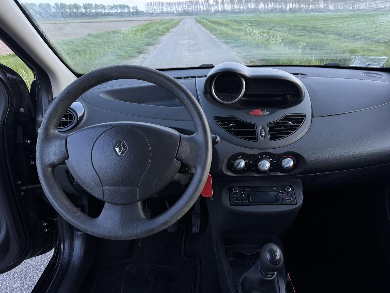 Renault Twingo 1.2 benzine met airco!