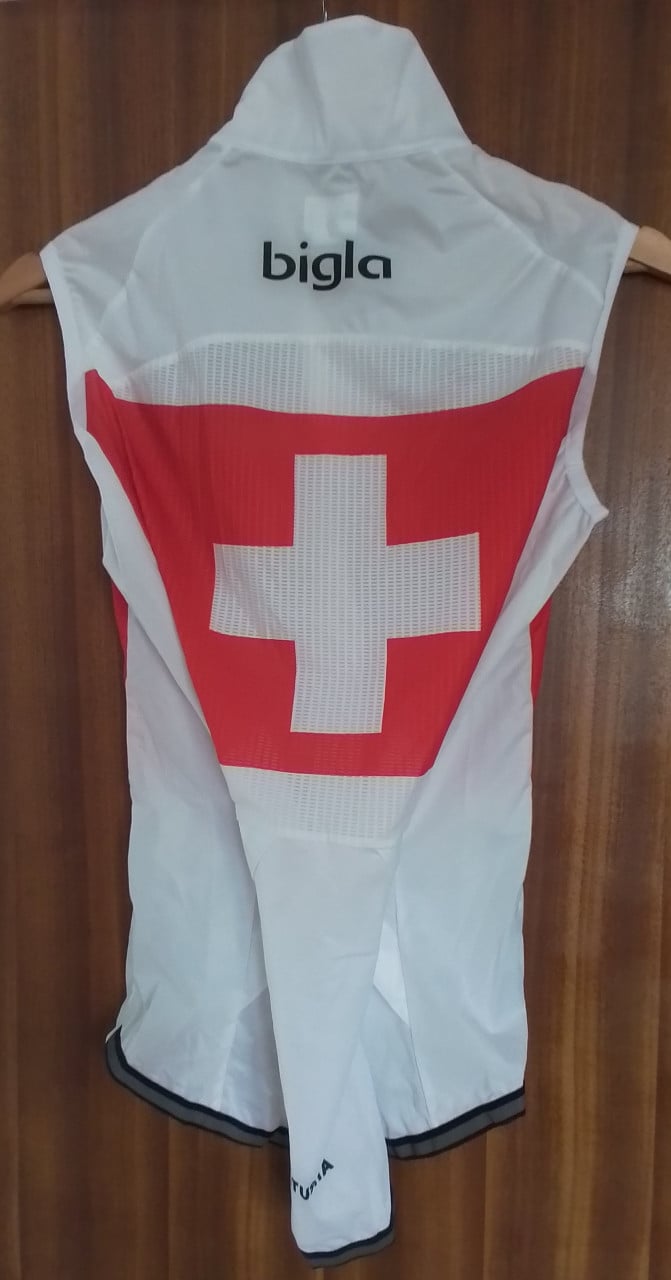 Katusha dames wielrenners shirt maat M.