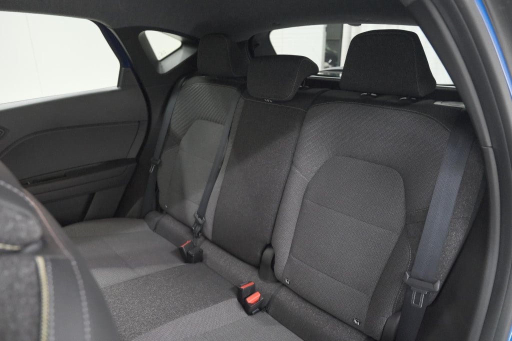 Renault Captur tce 90 techno | camera | navigatie | apple carplay | pack fu