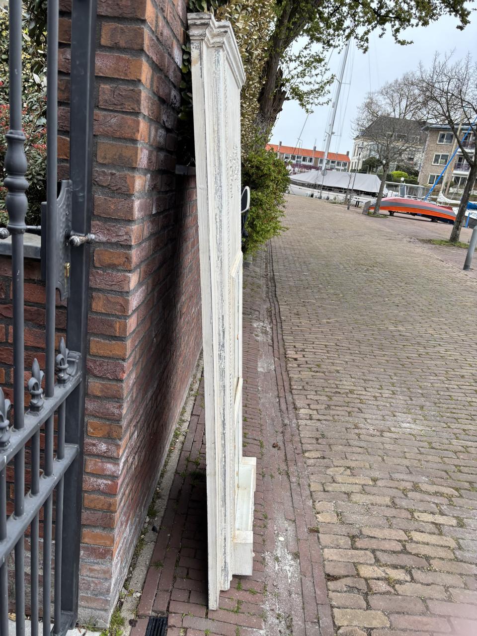 Brocante wandpaneel met nieuwe spiegel