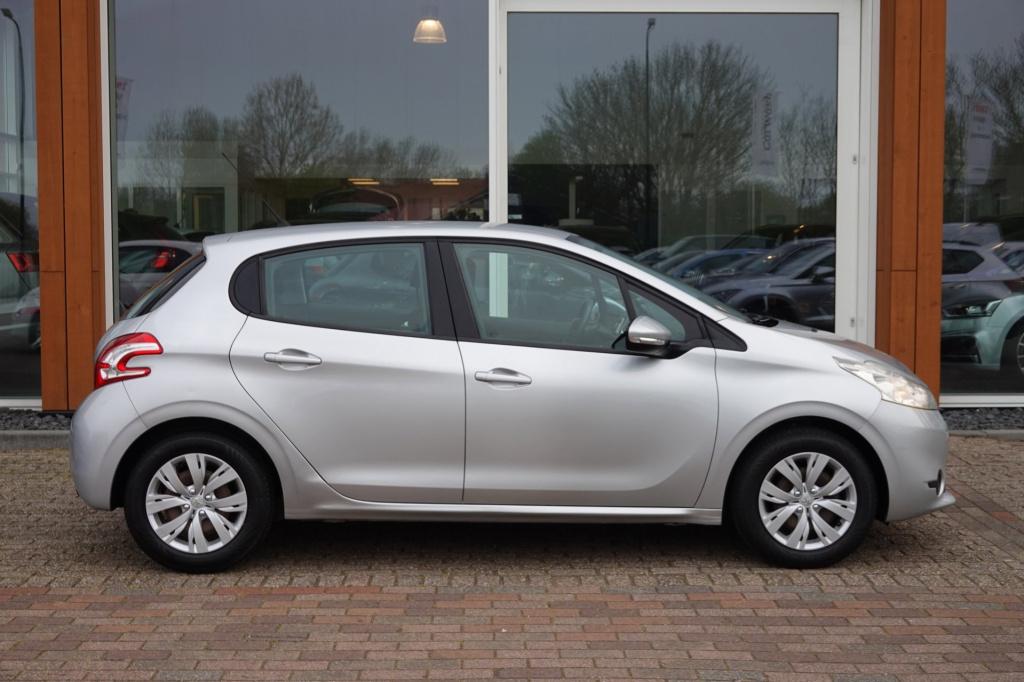 Peugeot 208 1.2 vti active