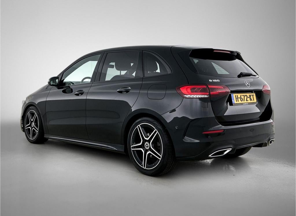 Mercedes-Benz B-Klasse 180 business solution amg | amg line | trekhaak | st