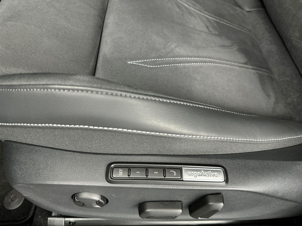 Volkswagen Id.7 pro business (1) 77 kwh accu, 210 kw / 286 pk lim