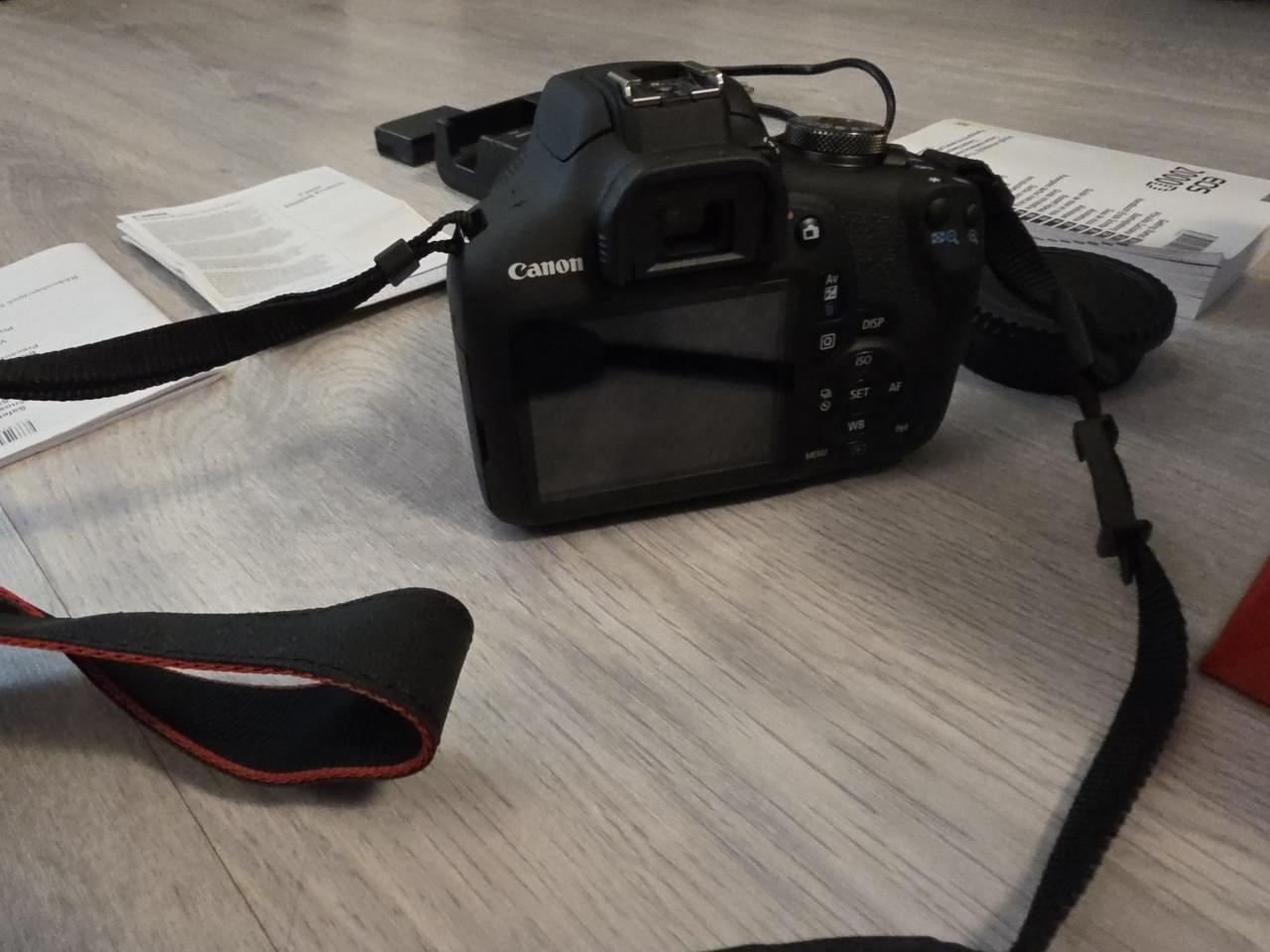 Canon Digitale fotocamera EOS 2000D