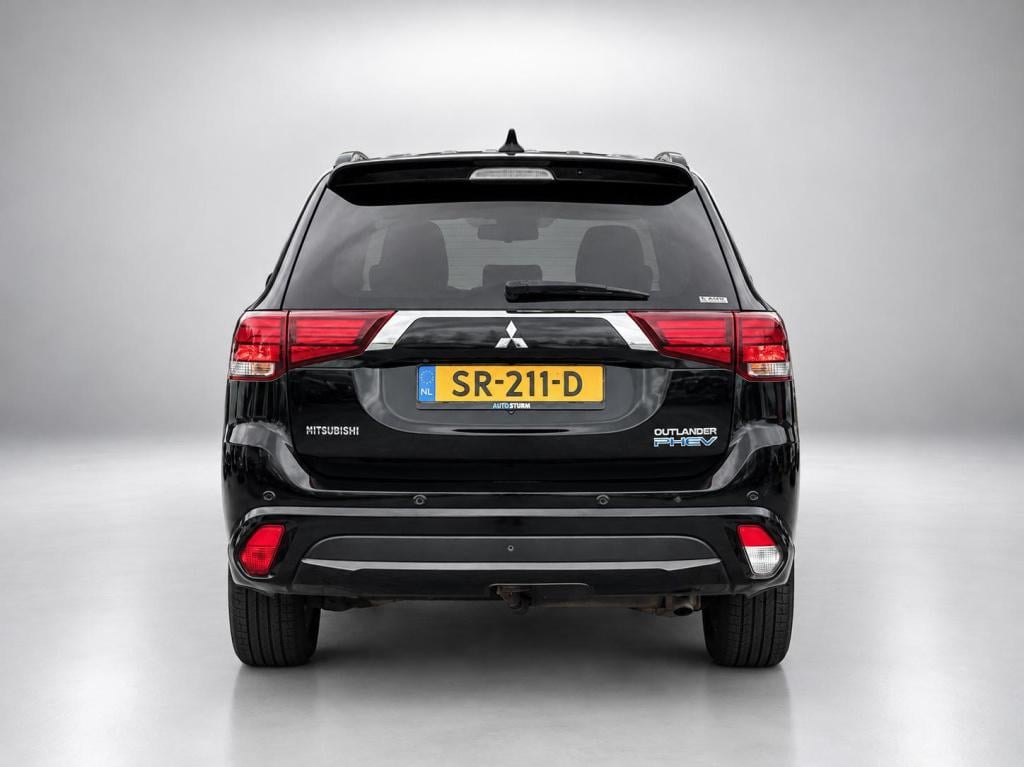 Mitsubishi Outlander 2.0 phev s-edition afneembare trekhaak!