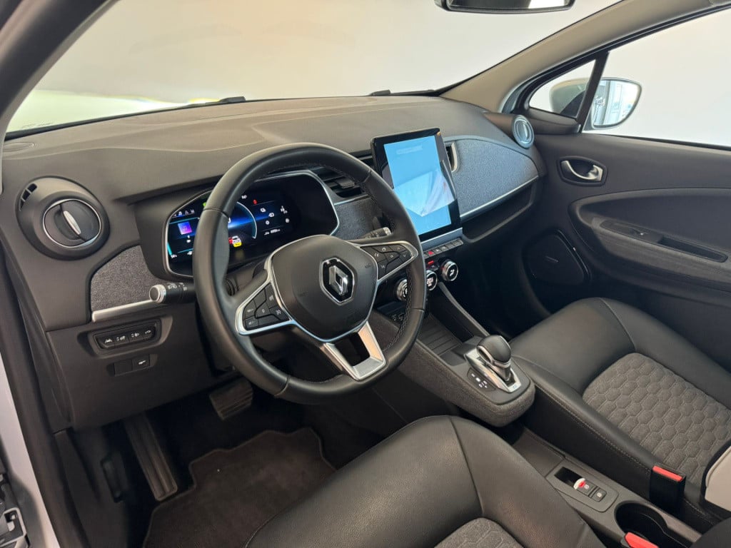 Renault Zoe r135 intens 52 kwh (koopaccu / ccs)