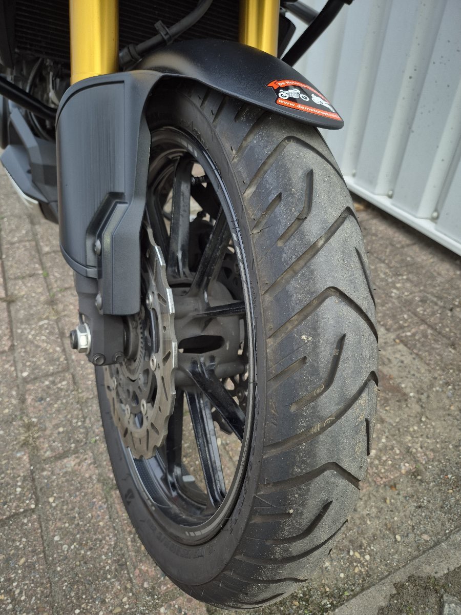 Suzuki VStrom DL1000A uit 2014, dikke Allroad motor
