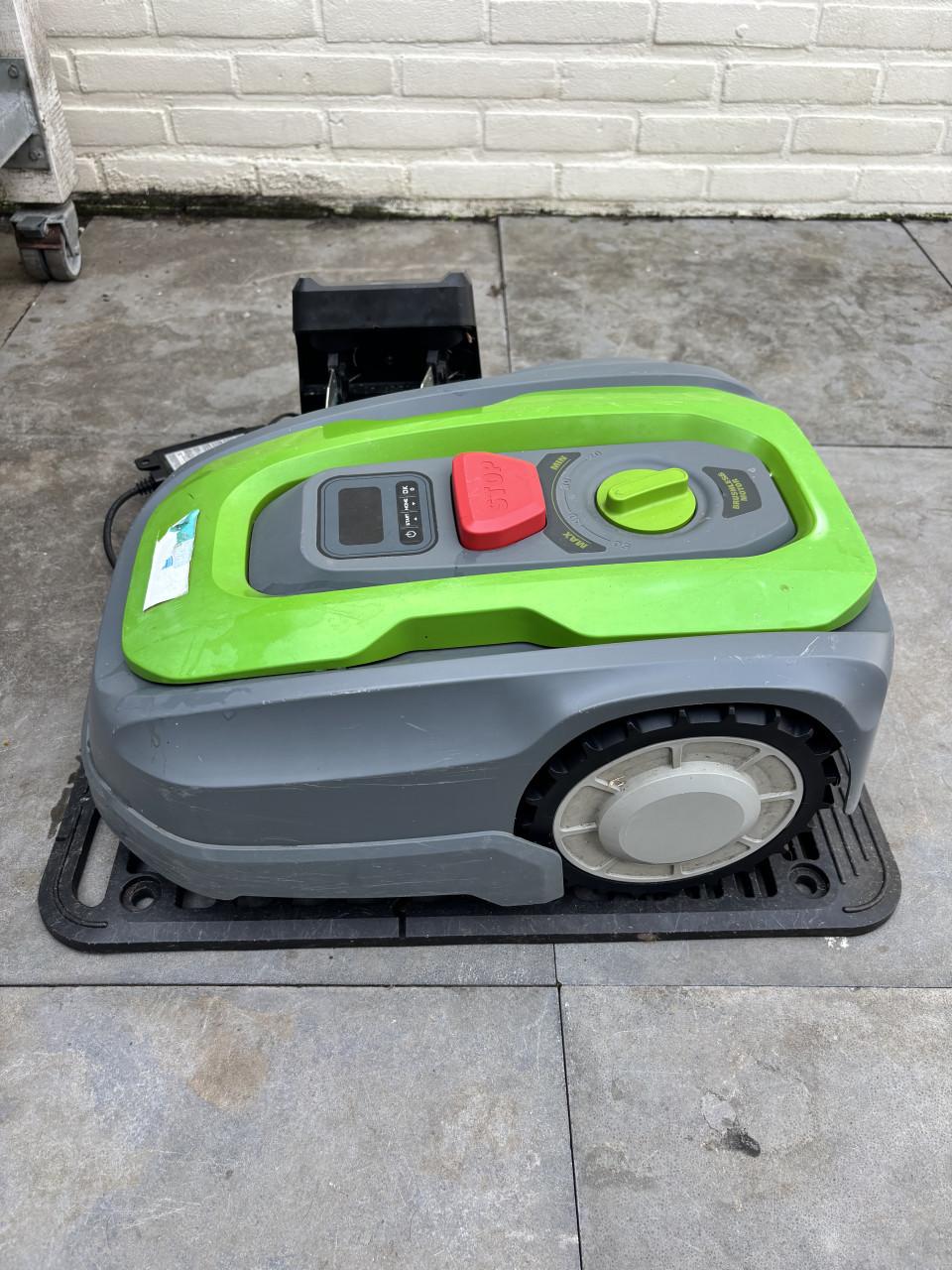 Robot grasmaaier