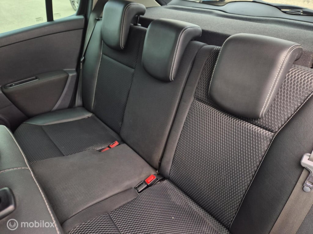 Renault Clio 1.6 dynamique automaat / 5-deurs / airco / cruisecontrol / pan