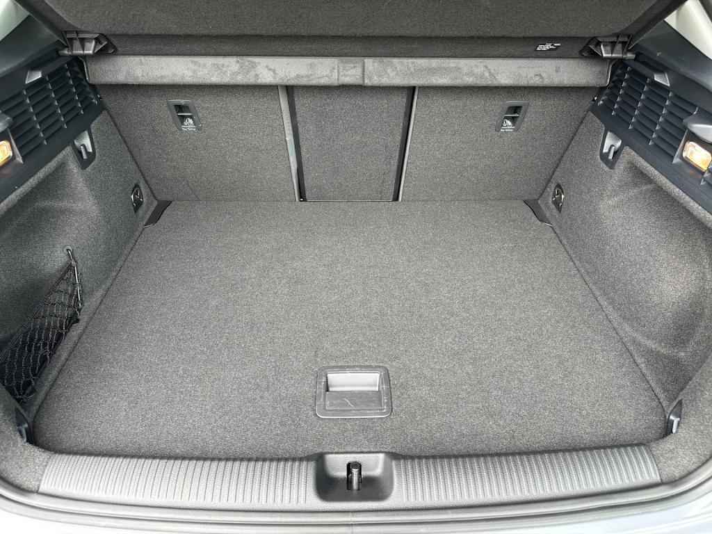 Audi Q2 35 tfsi 150pk s-tronic advanced | elek. achterklep | dode hoek | 4-