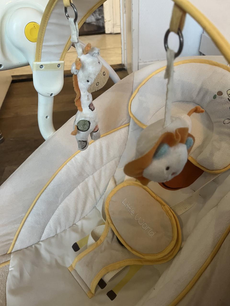 Babyswing little world