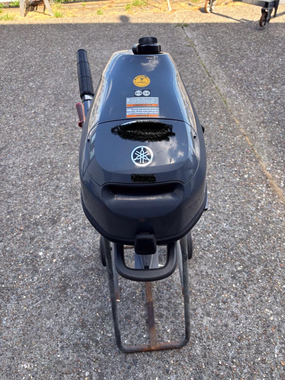 Yam 275S plus Yamaha 4 pk buitenboordmotor