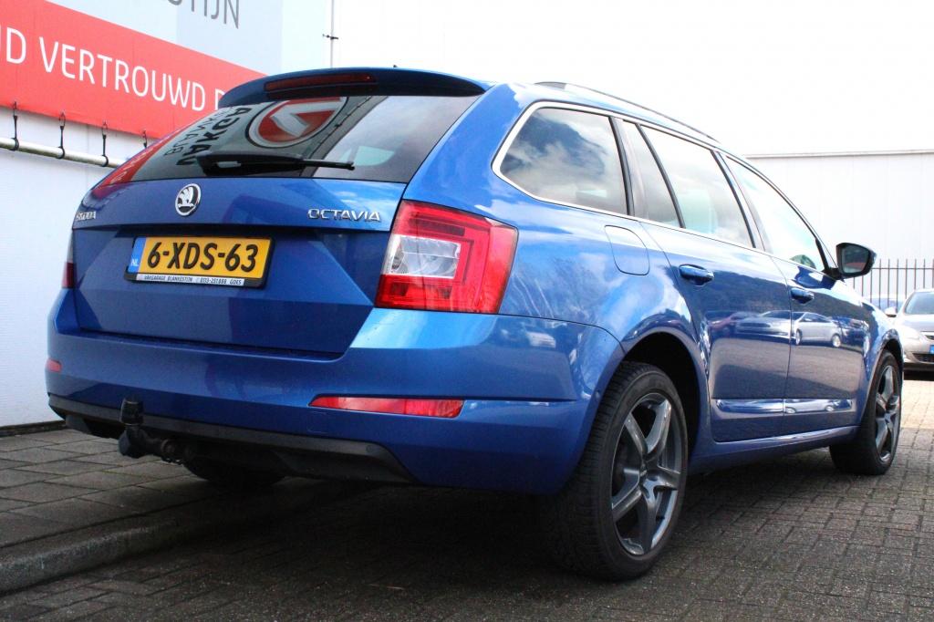 Skoda Octavia combi elegance business 1.4 tsi grt eleg bns