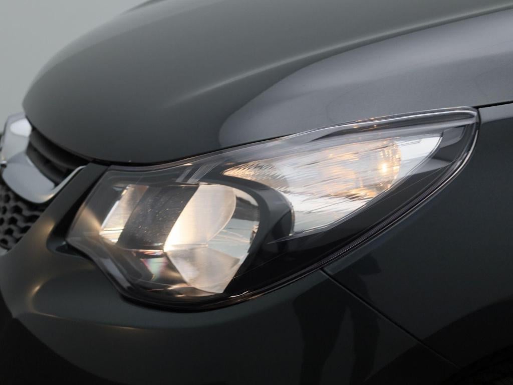 Opel Karl 1.0 ecoflex 120 jaar edition | parkeer sensoren | lage km stand |