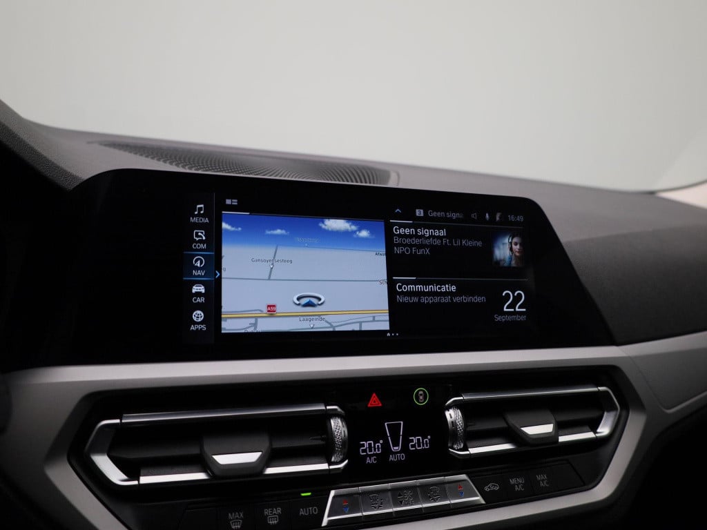 BMW 3-serie 330e high executive | automaat | lmv | navigatie | ledere | par