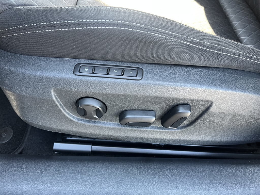 Skoda Superb combi 1.4 tsi act style business