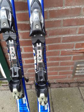 Carve Ski s lang 138 cm.