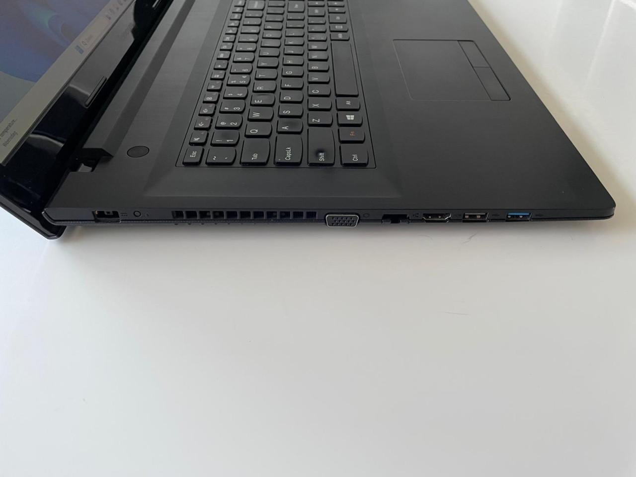 17 inch lenovo laptop | met Windows 11 i5 SSD en Office pakket