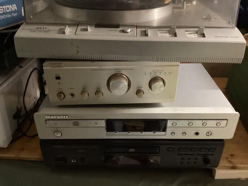 Versterker, cd spelers, pick-up