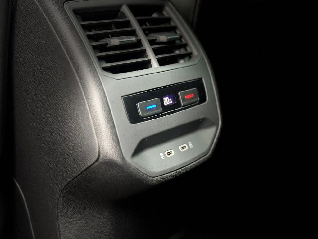 Cupra Formentor 1.5 tsi * camera * sfeerverlichting * acc * 18 inch