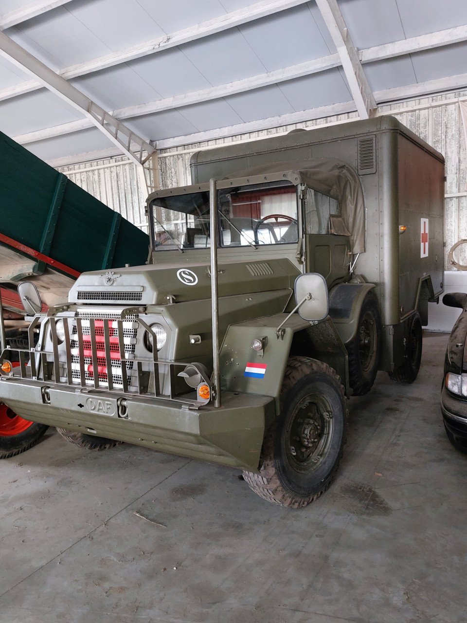 Leger trucks, DAF, REO, DODGE