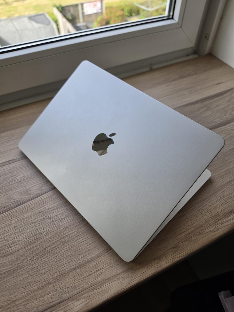 Zo goed als nieuw! MacBook Air 13" (M4, 16GB, 256GB)