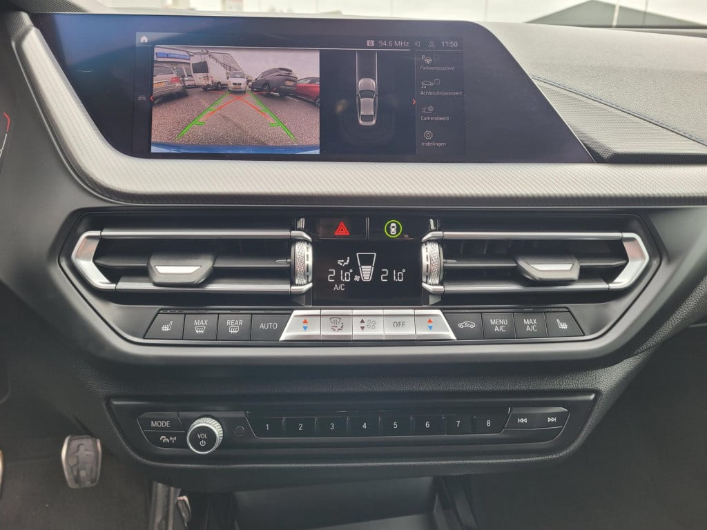 BMW 2-serie gran coupé 218i 218i m sport edition full led navigatie carplay