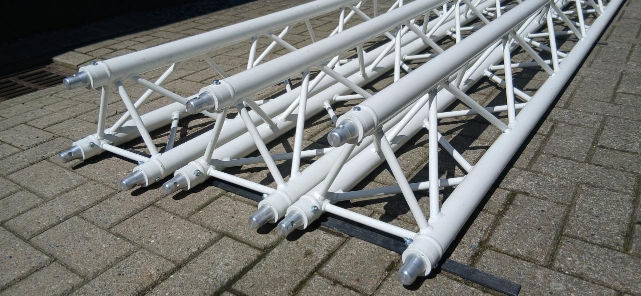 3 keer 3meter truss wit gepoedercoat