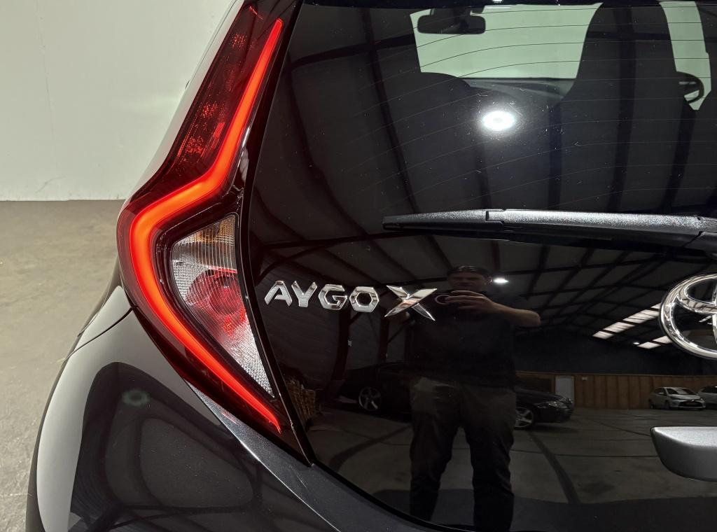 Toyota Aygo x 1.0 vvt-i s-cvt puls
