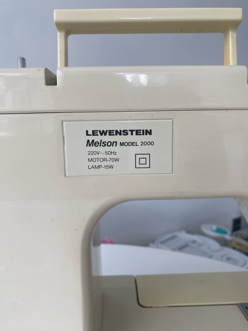 Lewenstein naaimachine