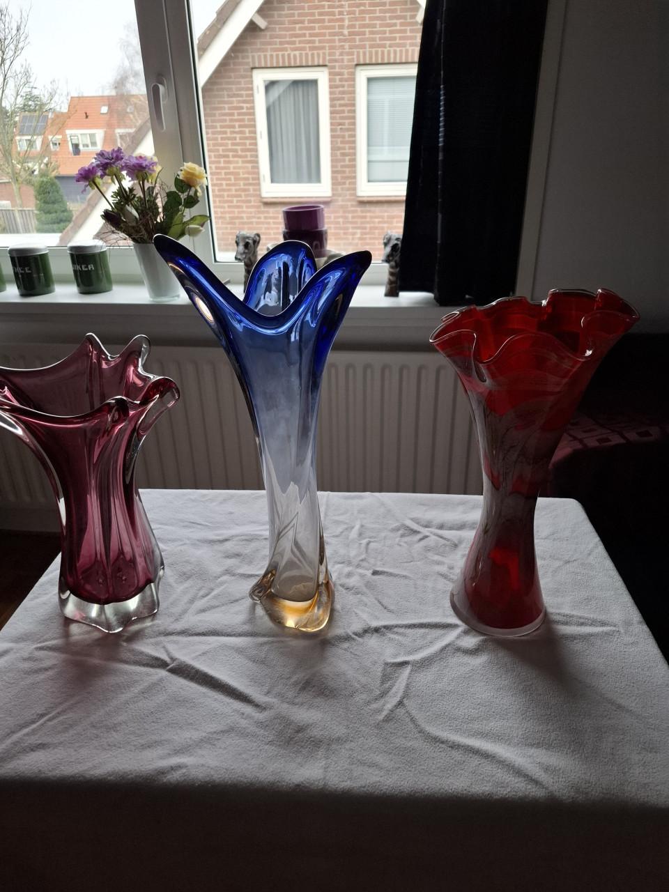 Jaren 50 vazen en schalen  + curiosa  onbeschadigd