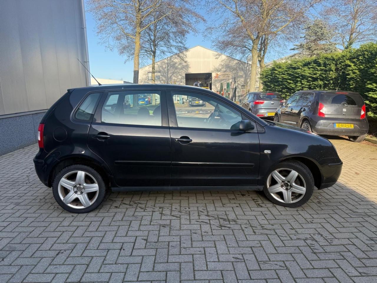 Volkswagen Polo 1.4-16V Highline 148.971Km