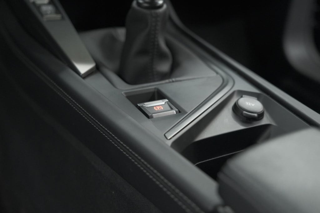 Peugeot 308 puretech 130 allure | camera | navigatie | parkeersensoren | ap