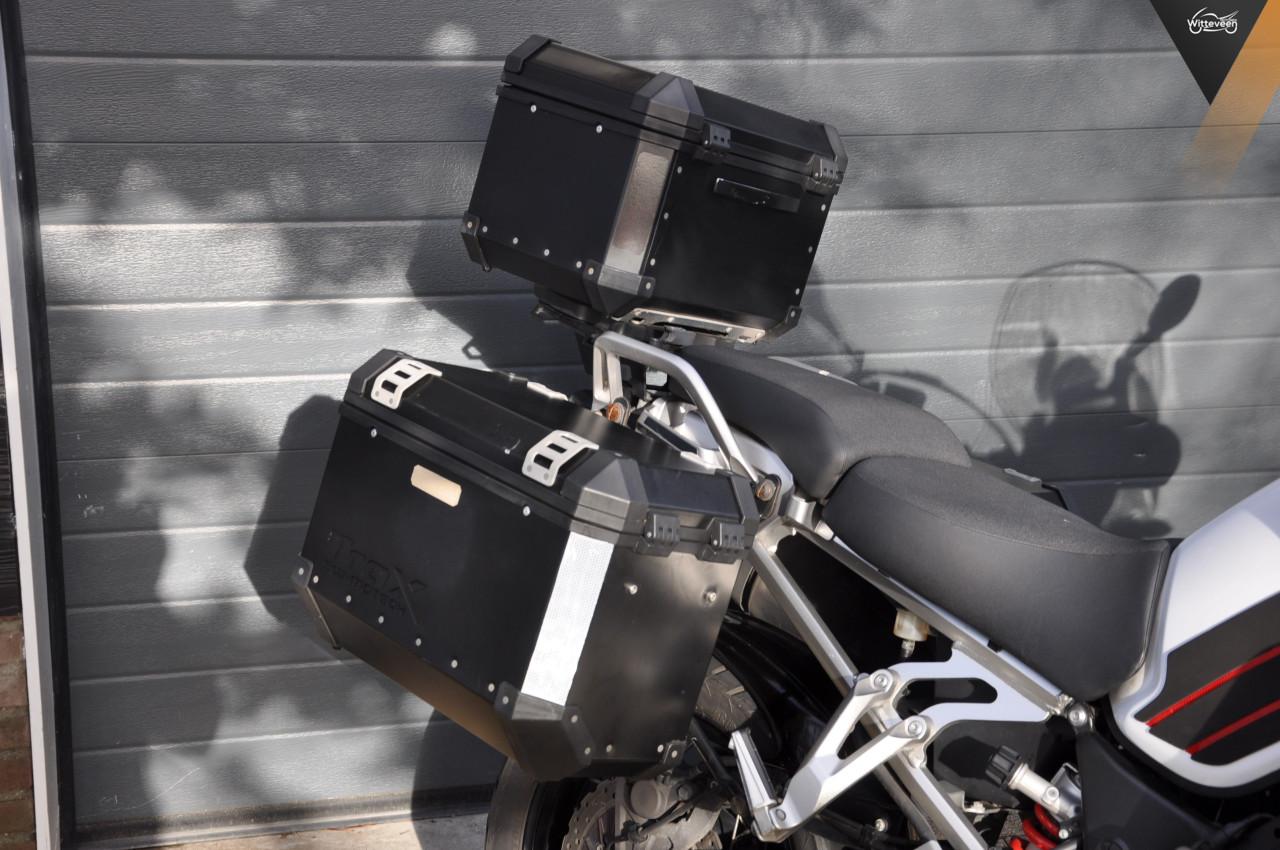 Yamaha XT 1200 Z Super Ténéré ABS Zeer complete motor!