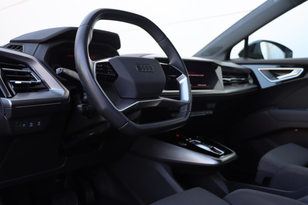 Audi Q4 E-tron 40 launch edition advanced plus 77 kwh