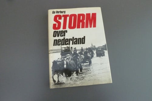 Boek: Storm Over Nederland