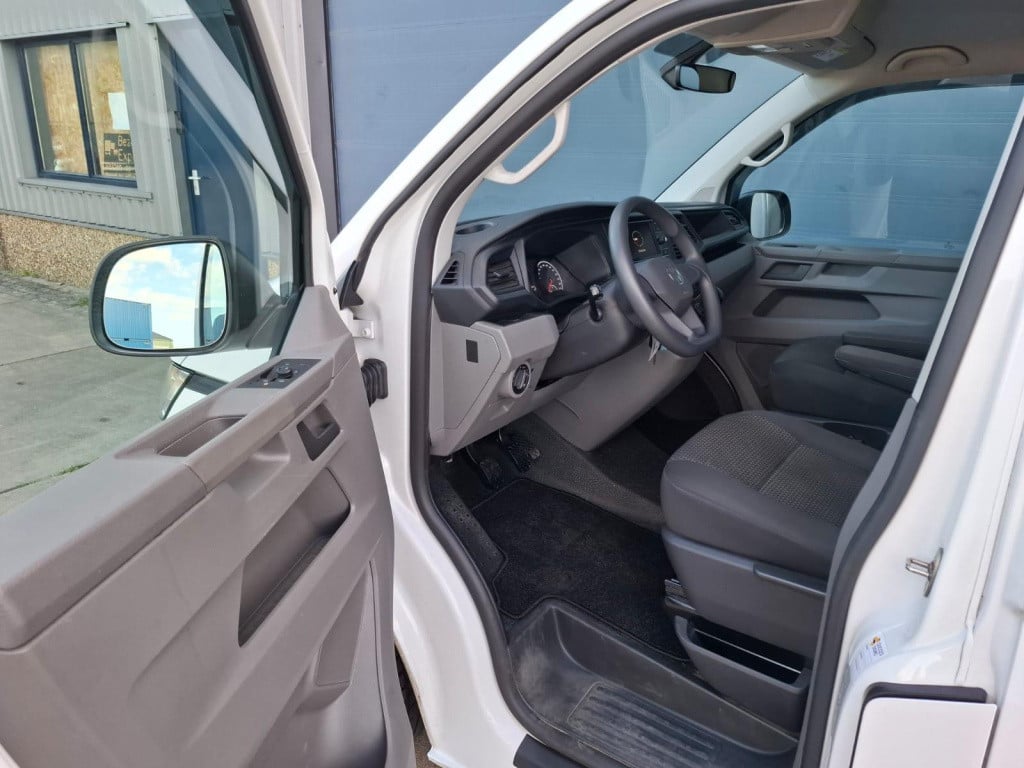Volkswagen Transporter 2.0 tdi l2h1 30 dc verlaagd / spoilers in kleur / ai