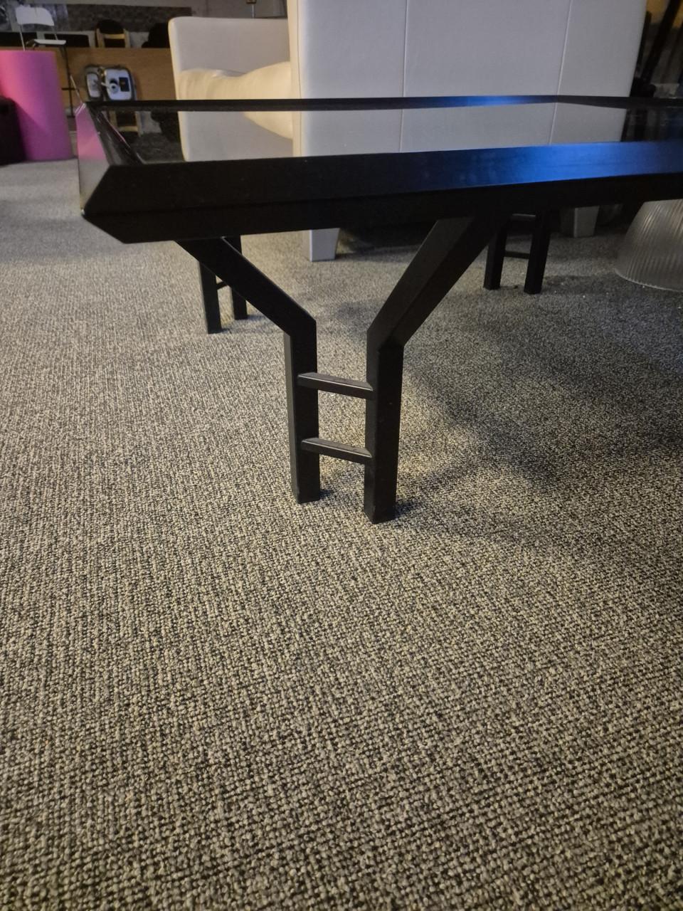 Vierkante salontafel