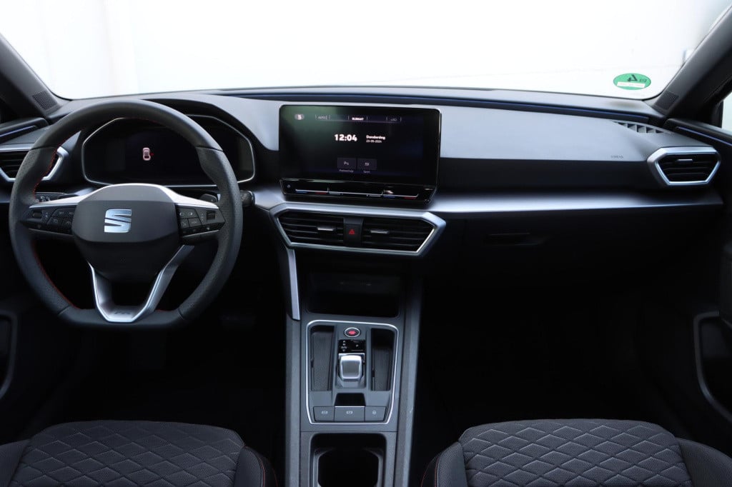 Seat Leon 1.4 tsi ehybrid phev fr business intense 204pk