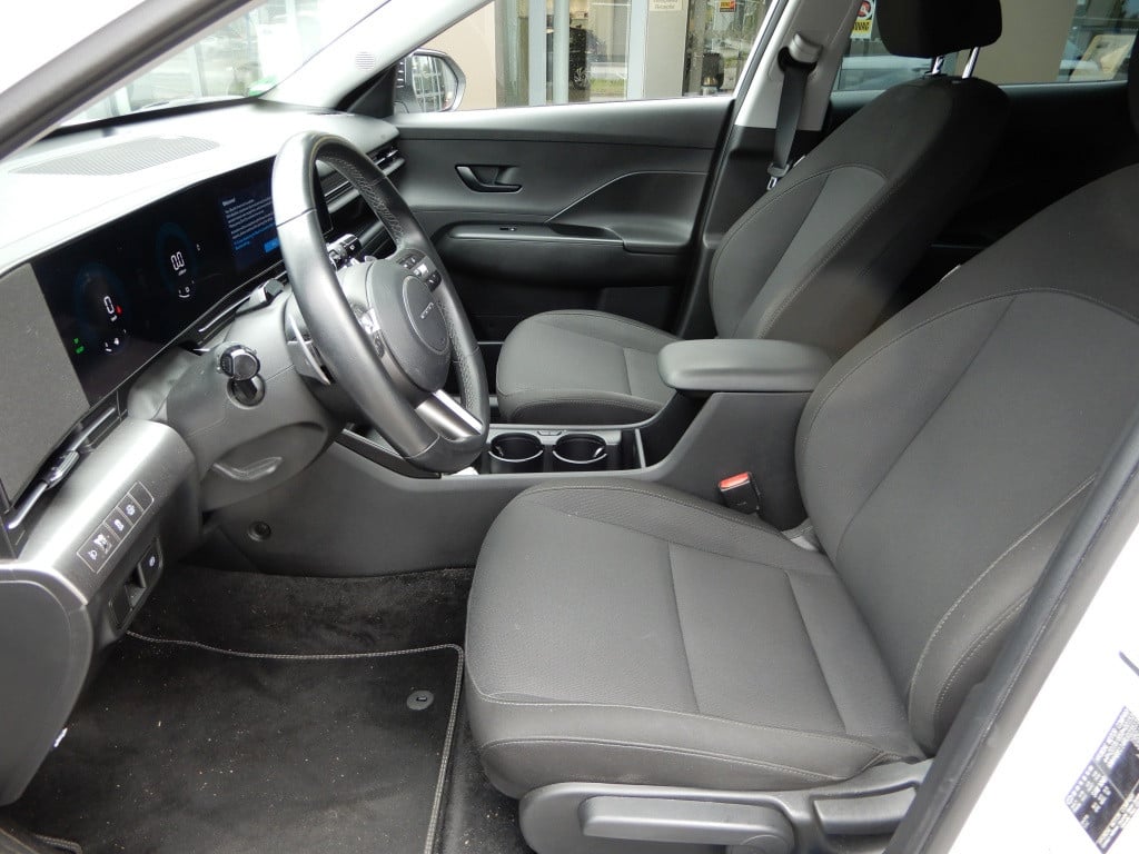 Hyundai Kona 1.6 gdi hev comfort | nieuw model! | 17 inch | navigatie | ada