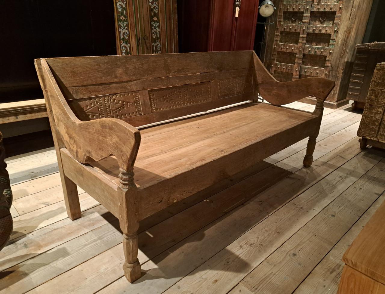 MOET WEG !!  Div. meubelen uit leegverkoop !!  ZIE ADVERTENTIE